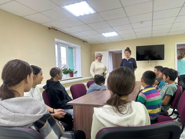 Безопасность превыше всего: в селе Первомайское поговорили о профилактике бешенства.